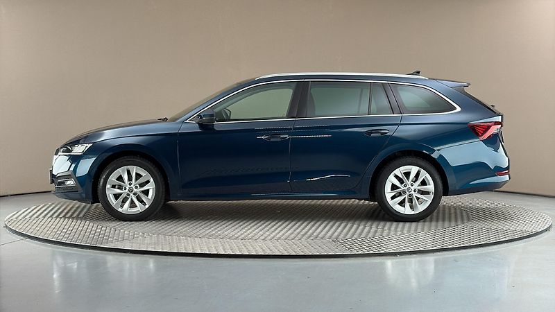 Škoda Octavia 2.0 TDI DSG Style Combi - fotka 4 z 25