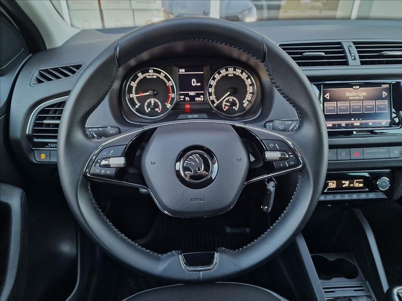 Škoda Fabia 1.0TSI Style, původ ČR,1.Maj. - fotka 21 z 48