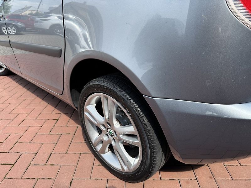 Škoda Roomster (2009) 1.4i 16V Style Digi Klima - fotka 47 z 49
