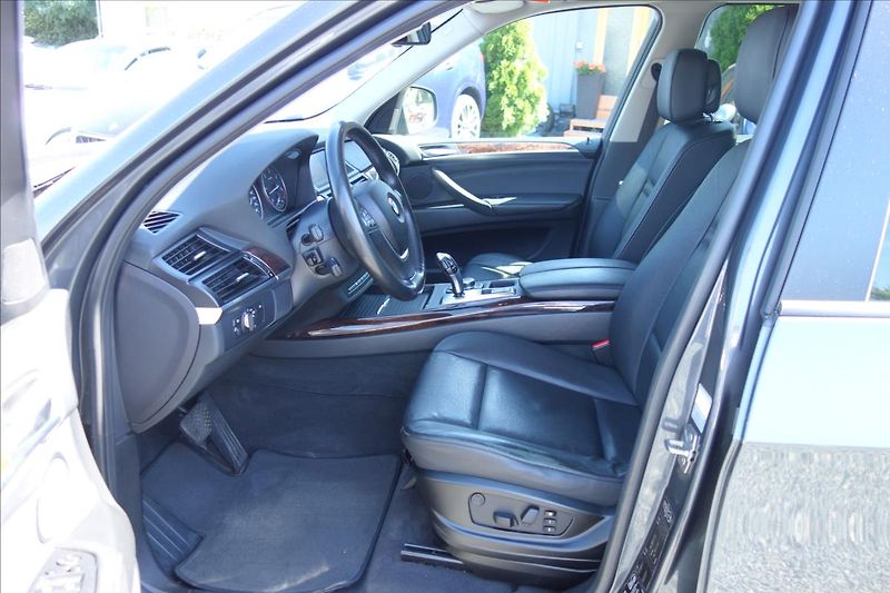 BMW X5 40d 225KW,xDRIVE,NAVIGACE. - fotka 10 z 37