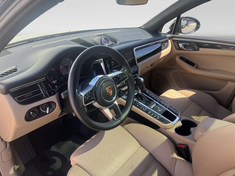 Porsche Macan S - fotka 16 z 28