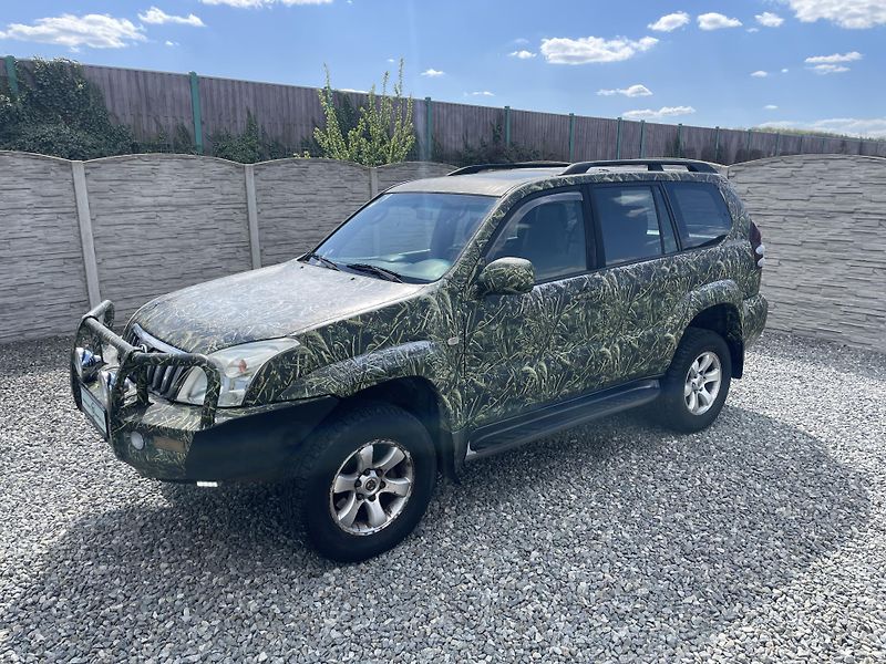 Toyota Land Cruiser 3.0TD 4x4 170PS AUT VÝBAVA !!! - fotka 8 z 180