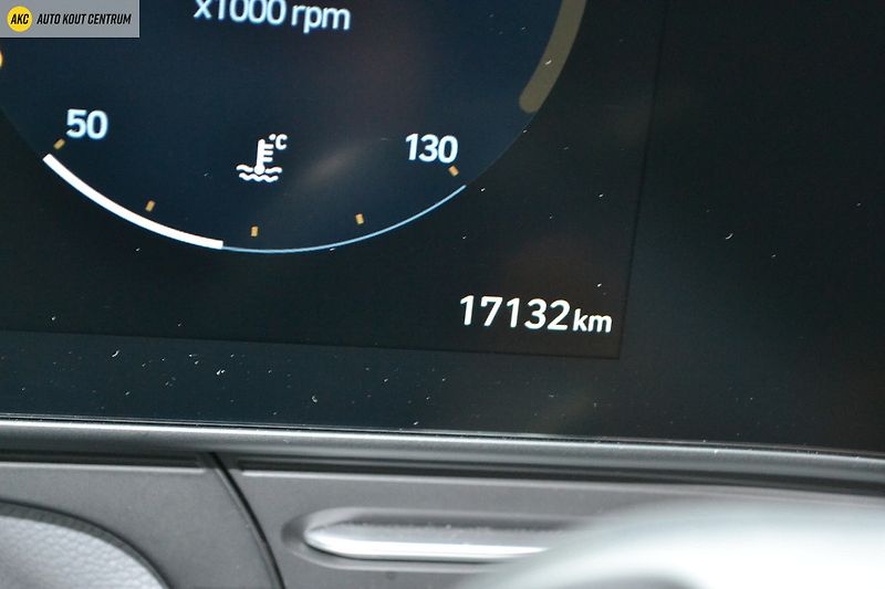 Hyundai Kona 1.0T-GDI DCT STYLE ECO TT - fotka 42 z 54