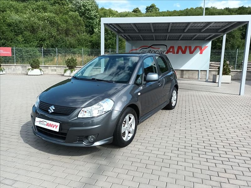 Suzuki SX4 1,6 REZERVACE - fotka 1 z 47
