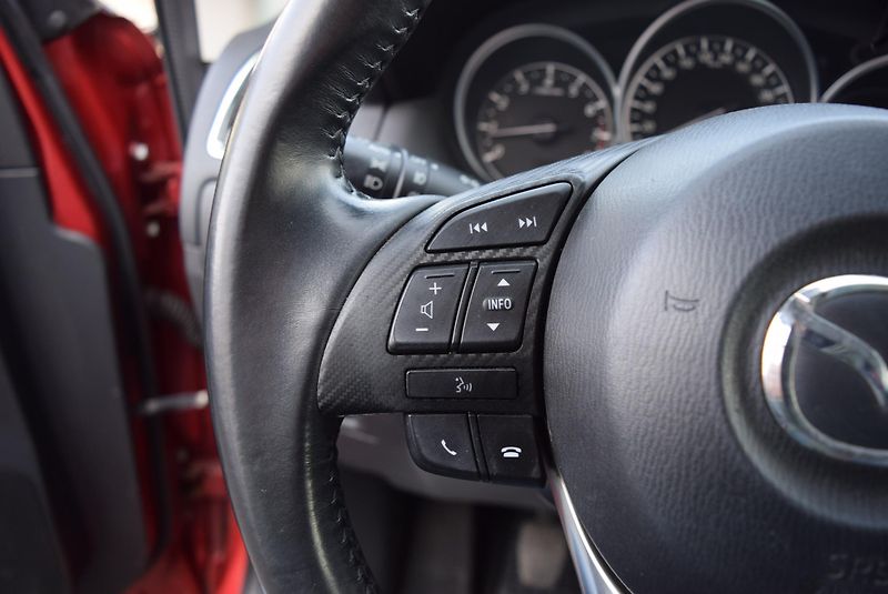 Mazda CX-5 (2015) 2.0i SKYACTIV-G 121kw CENTRE-L - fotka 30 z 44