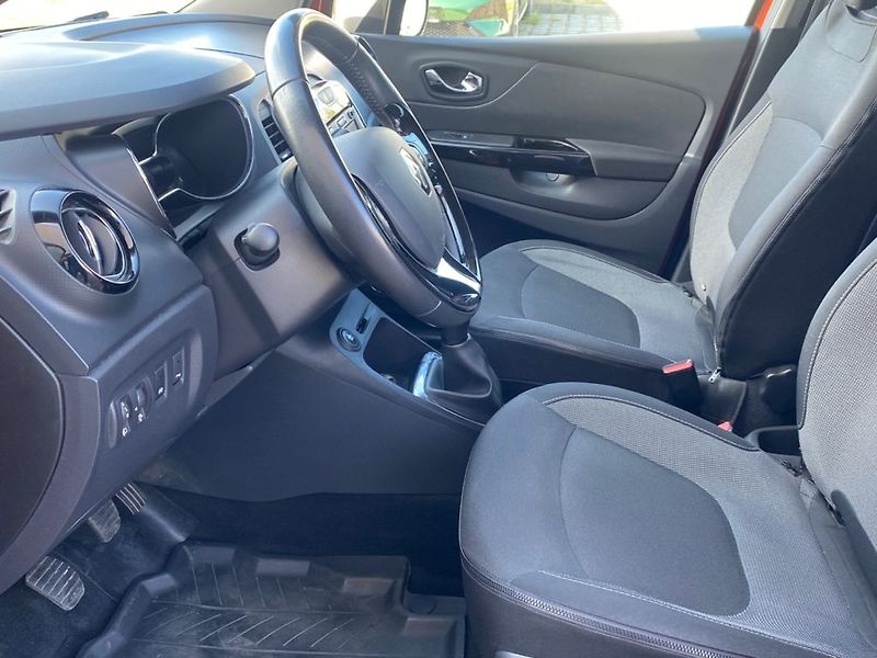 Renault Captur (2015) 0,9 TCe (66kW) BA  Man. - fotka 11 z 24