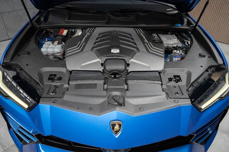 Lamborghini Urus 4.0 V8 650 PS AIR*B&O*DPH* - fotka 44 z 52