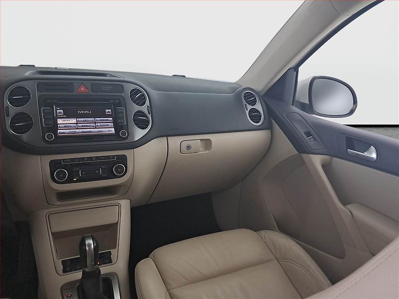 Volkswagen Tiguan (2011) Sport 2.0 TDI, 4X4, Automat - fotka 8 z 16