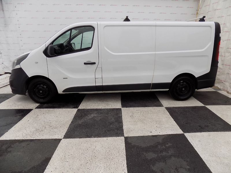 Opel Vivaro (2017) 1.6DCI/L2H1/klimatizace/ - fotka 2 z 28
