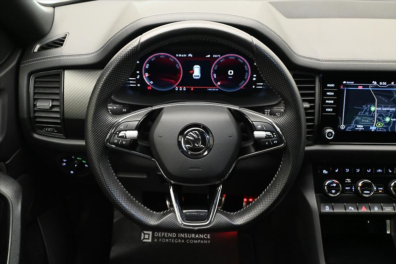 Škoda Kodiaq 1,5 TSI 110 kW SportLine Záruk - fotka 18 z 30