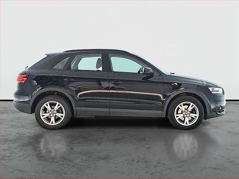 Audi Q3 (2014) 2.0 TFSI, 4X4, Automat - fotka 6 z 21