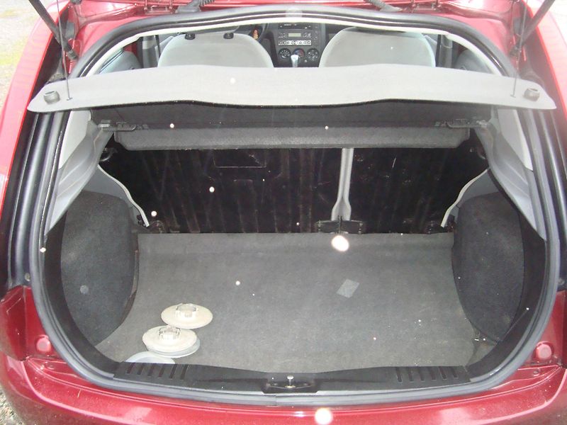 Ford Fiesta (2002) 1,4TDCI - fotka 5 z 17