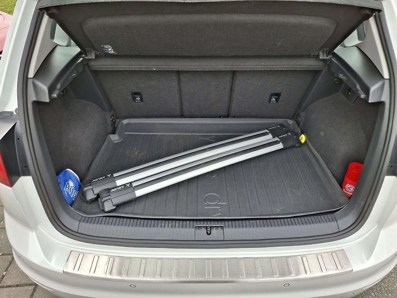 Volkswagen Golf Sportsvan (2014) 1,6 TDI BMT, WEBASTO, serviska - fotka 20 z 25