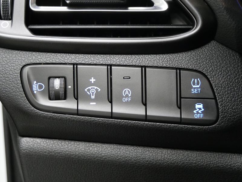 Hyundai i30 - fotka 13 z 26