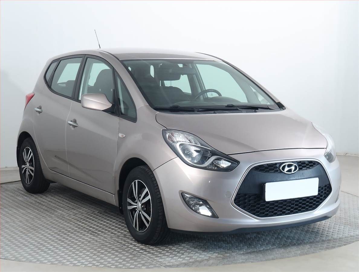 Hyundai ix20 1.4 CRDi, Serv.kniha