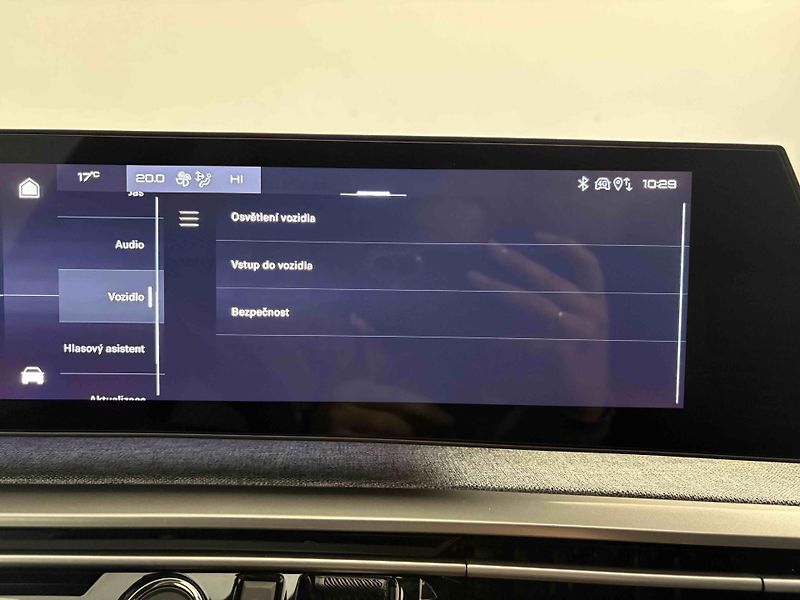 Peugeot 3008 (2026) Business Hybrid 145 e-DCS6 - fotka 33 z 40