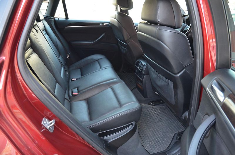BMW X6 (2013) xDrive 40d 225kW / ČR - fotka 18 z 37