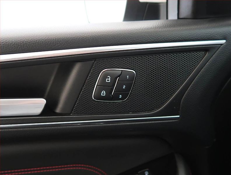 Ford S-MAX (2020) ST-Line 2.0 EcoBlue - fotka 26 z 28