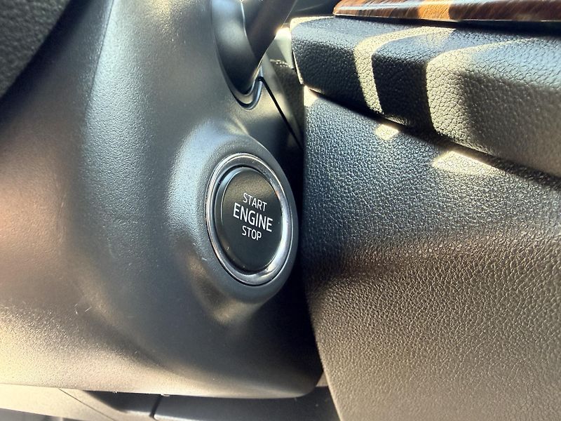 Škoda Octavia SCOUT 2.0 TDI DSG MATRIX - fotka 22 z 56