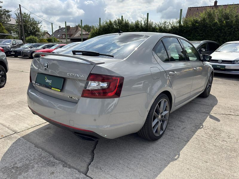 Škoda Octavia - fotka 2 z 7