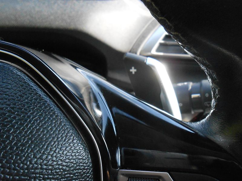 Peugeot 5008 Allure, Kůže,7míst - fotka 15 z 42