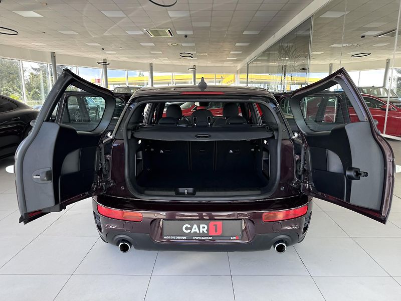 Mini Clubman S ALL4*141kW*LED*Navi*KeyLess - fotka 30 z 33