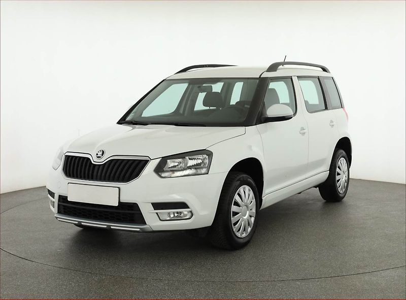 Škoda Yeti (2017) 2.0 TDI, Park. senzory - fotka 2 z 15