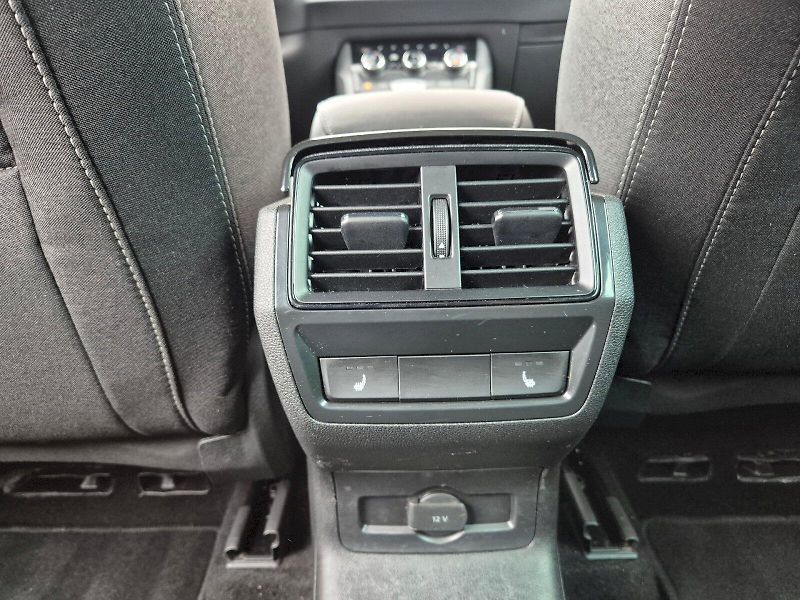 Škoda Karoq (2025) Sportline 1.5TSi 110kW 7°autom - fotka 27 z 31