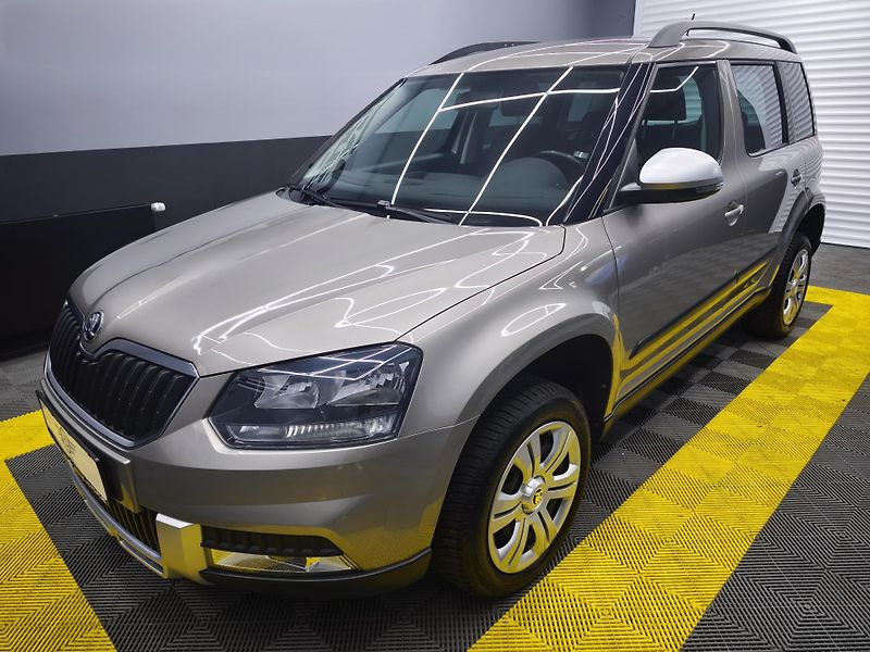 Škoda Yeti (2016) Cool Edition Outdoor 2.0 4x4 - fotka 13 z 24