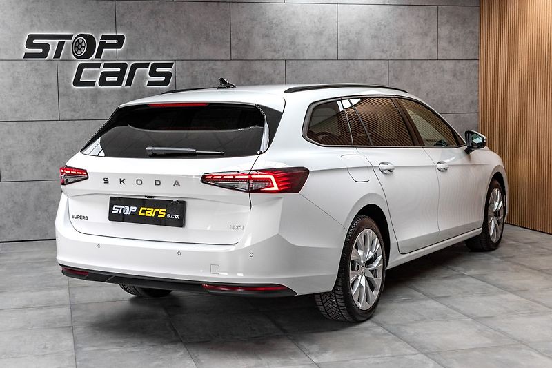 Škoda Superb TDI 142kW 4x4*TAŽNÉ*DPH*ČR 1.M - fotka 7 z 45