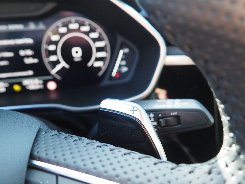 Audi RS Q3 (2020) 2.5 TFSI 294 kW, S-Tronic, CZ - fotka 24 z 38