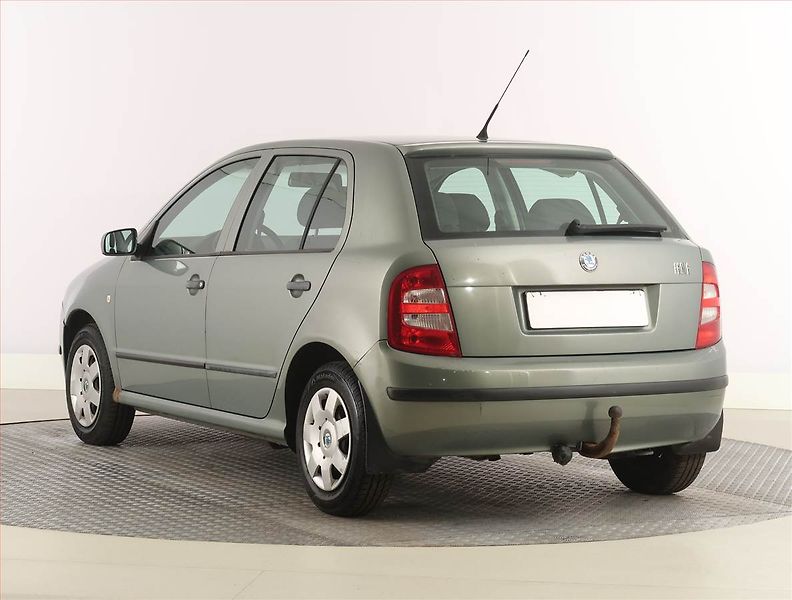 Škoda Fabia (2002) 1.4, Tažné, servisované - fotka 4 z 14