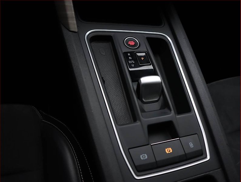 Seat Leon (2021) Xcellence 2.0 TDI, Automat - fotka 16 z 25