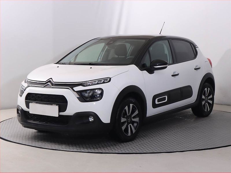 Citroën C3 (2023) 1.2 PureTech, Automat - fotka 2 z 22
