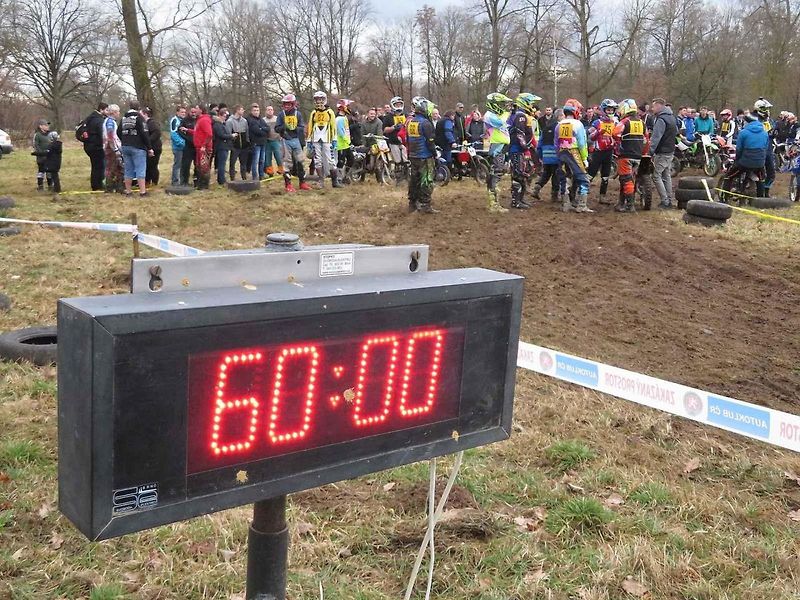 V Autokempu Karvánky v Soběslavi na Táborsku se v sobotu 17. února 2024 jel oblíbený závod Off-road fichtel day.