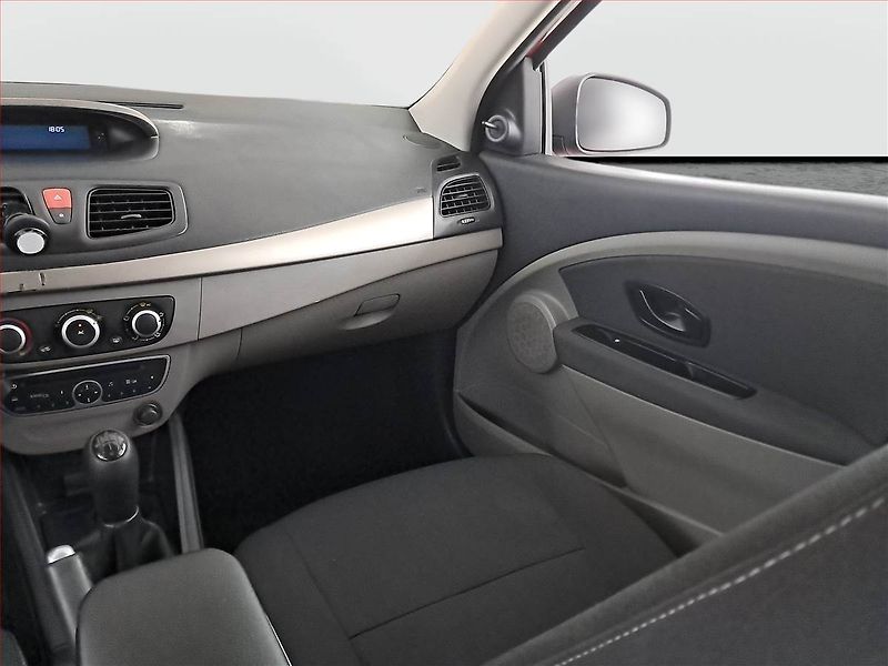 Renault Mégane (2011) 1.6 16V, po STK, Klima - fotka 8 z 18