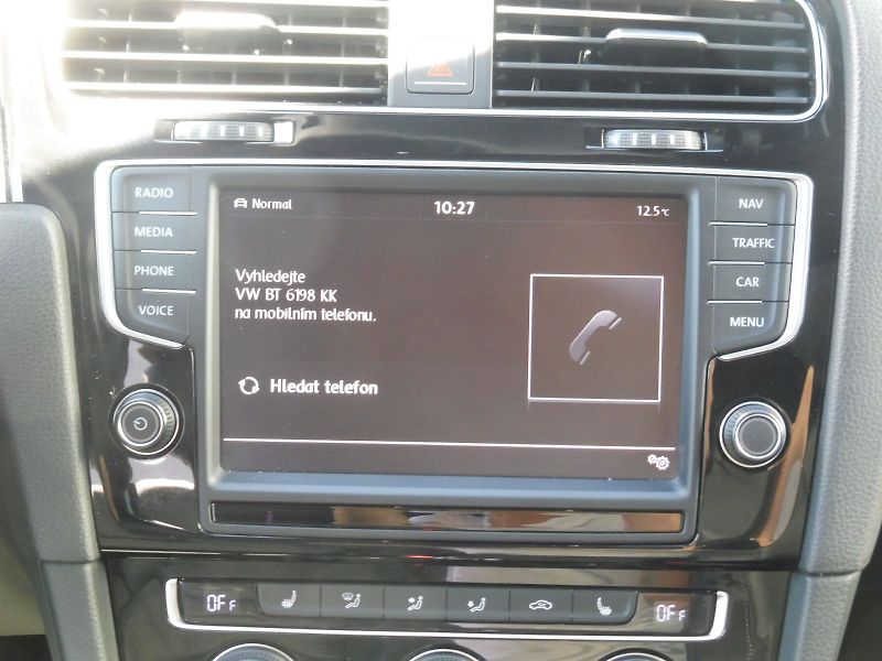 Volkswagen Golf Variant (2016) R 2,0 TSI 221kW DSG 4MOTION - fotka 14 z 29