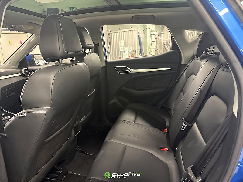 MG ZS (2021) Luxury 44,5 kWh, FWD - fotka 6 z 7