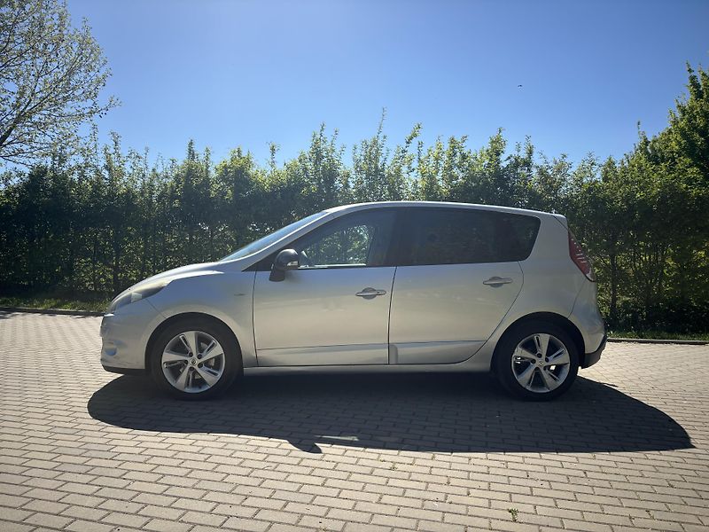 Renault Scénic 1.6 dCi BOSE Edition - fotka 3 z 27