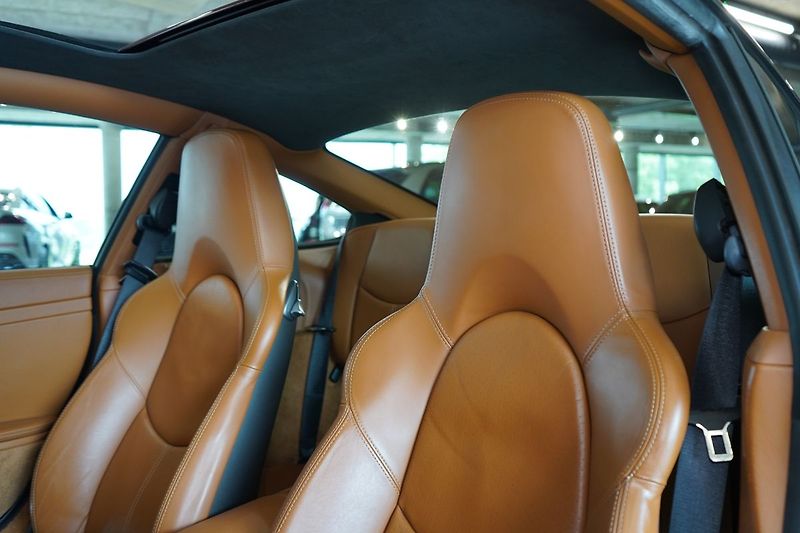 Porsche 911 Carrera S, Manuál, Bose, Navi - fotka 24 z 40