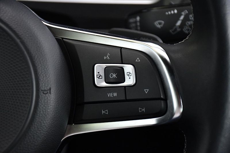Volkswagen Tiguan 2.0Bi-TDi R-LINE 4M DSG HUD ČR - fotka 24 z 44