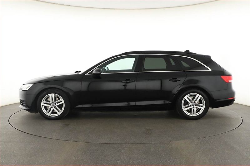 Audi A4 (2018) 35 TDI, Automat, Kůže, Navi - fotka 3 z 21