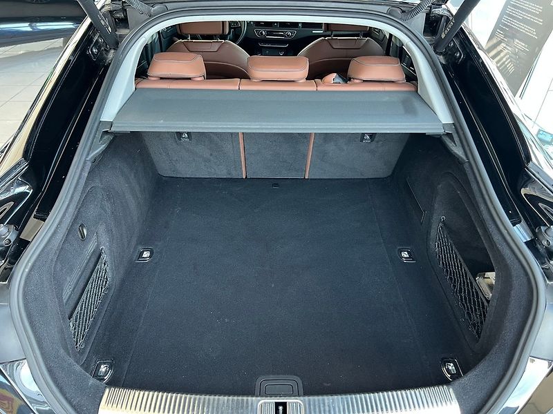 Audi A5 Sportback  2,0TDI 150kW Quattr - fotka 19 z 24
