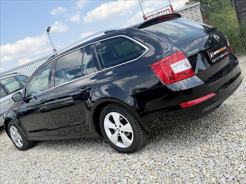 Škoda Octavia 2,0 STYLE EL.KUFR, VYHŘ.ČELNÍ - fotka 6 z 34