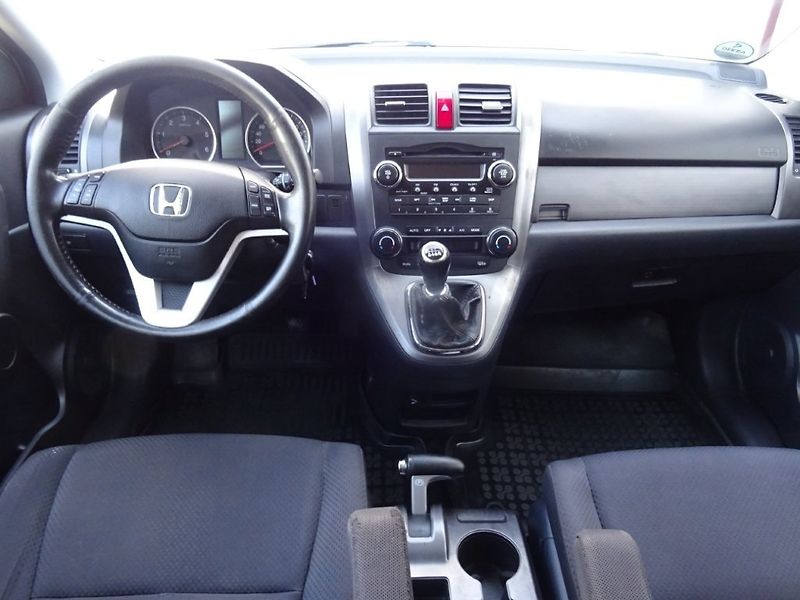 Honda CR-V (2008) 2.2CDTi,103kW,4X4,s.kniha - fotka 14 z 22