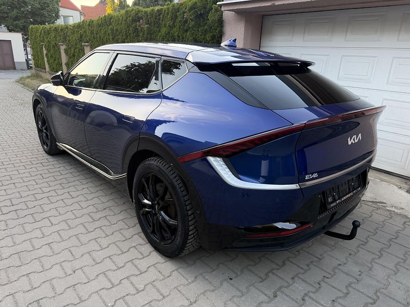 Kia EV6 (2023) PREMIUM-PLUS-AWD-SOH 96%-TOP - fotka 3 z 32