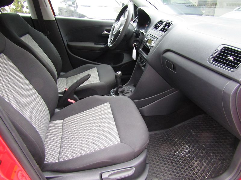 Volkswagen Polo (2010) 1.2 TDI 55kW TOP QUALITY - fotka 26 z 33