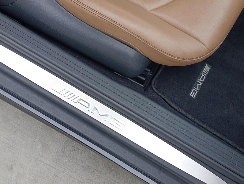 Mercedes-Benz CLK 500 5.5 V8 AMG 7G TRONIC TOP - fotka 30 z 35