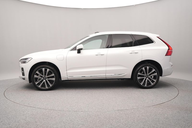 Volvo XC60 T8 AWD BRIGHT PLUS REZERVACE - fotka 7 z 48