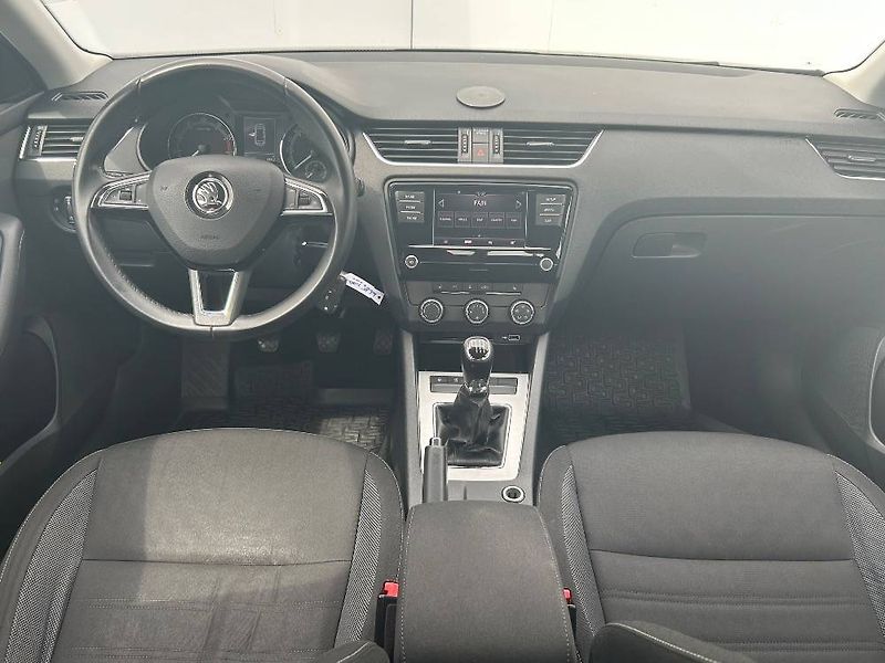 Škoda Octavia Trumf  1,4TSI - fotka 10 z 23